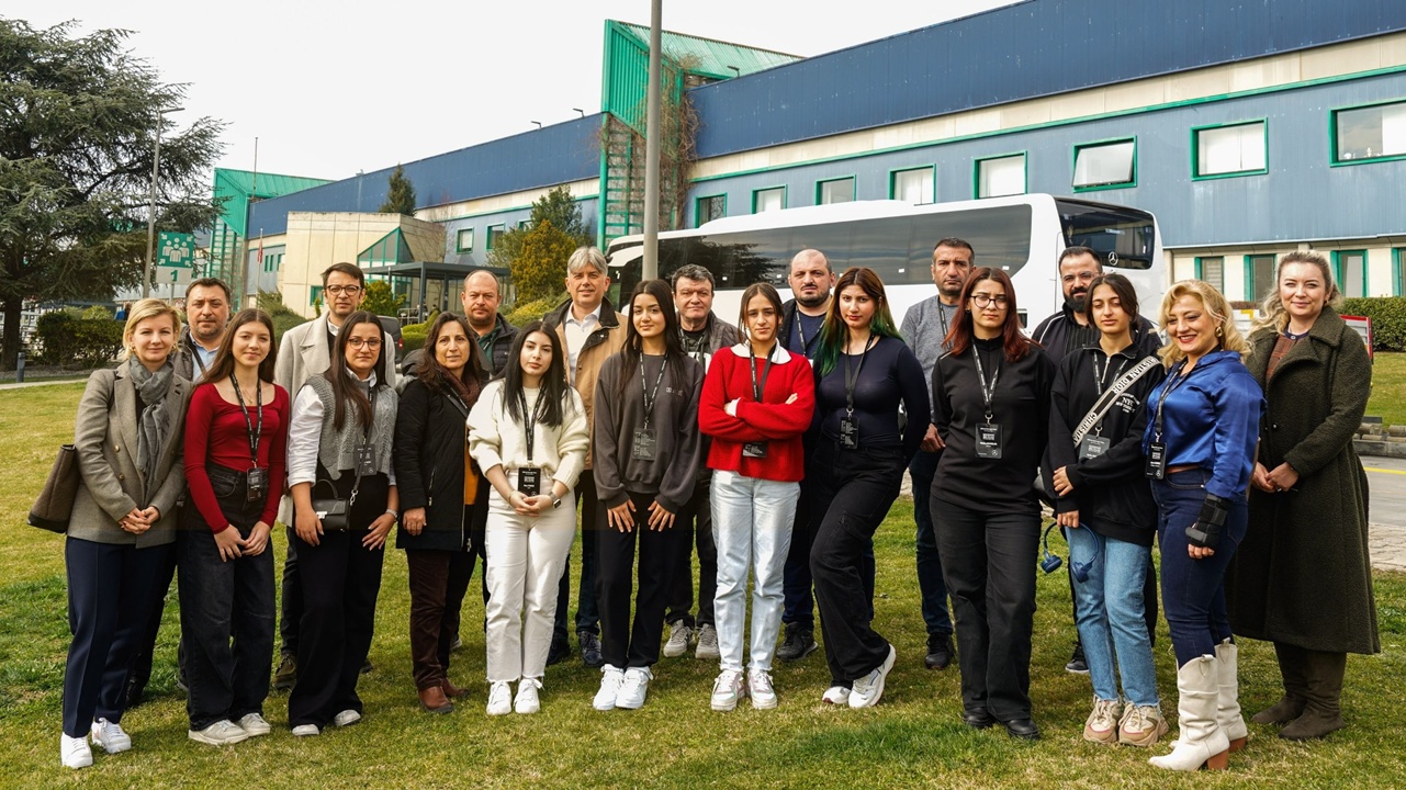 Mercedes-Benz Türk, Mesleki Eğitimi Desteklemeye Devam Ediyor 