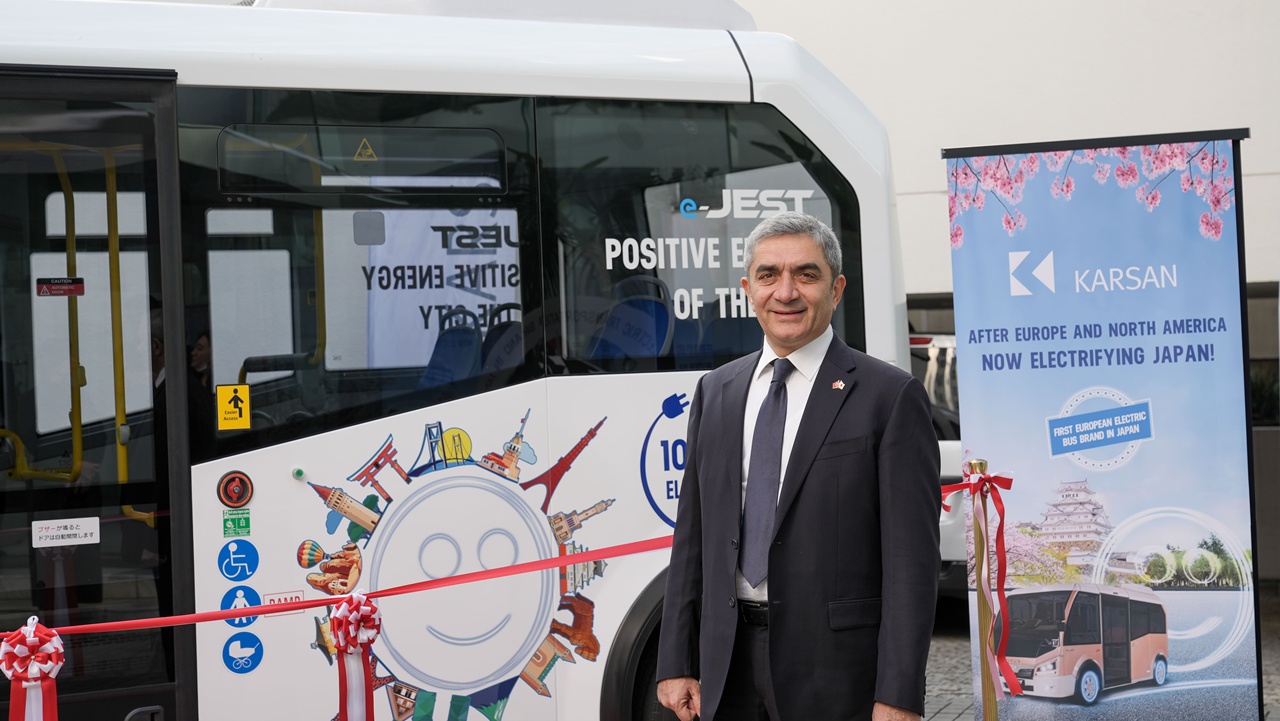 Karsan 10 Bininci JEST’i Banttan İndirdi