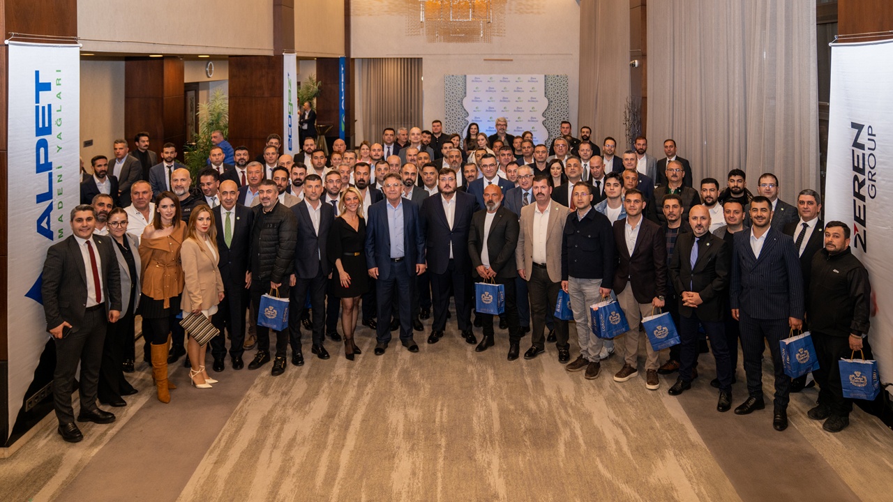 Alpet, 7 ilde düzenlenen iftar yemeklerinde bayileri ile buluştu.