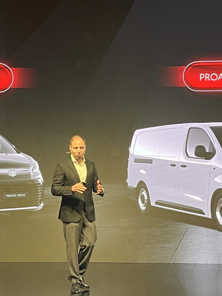 toyota ürün müdürü mert baykurt