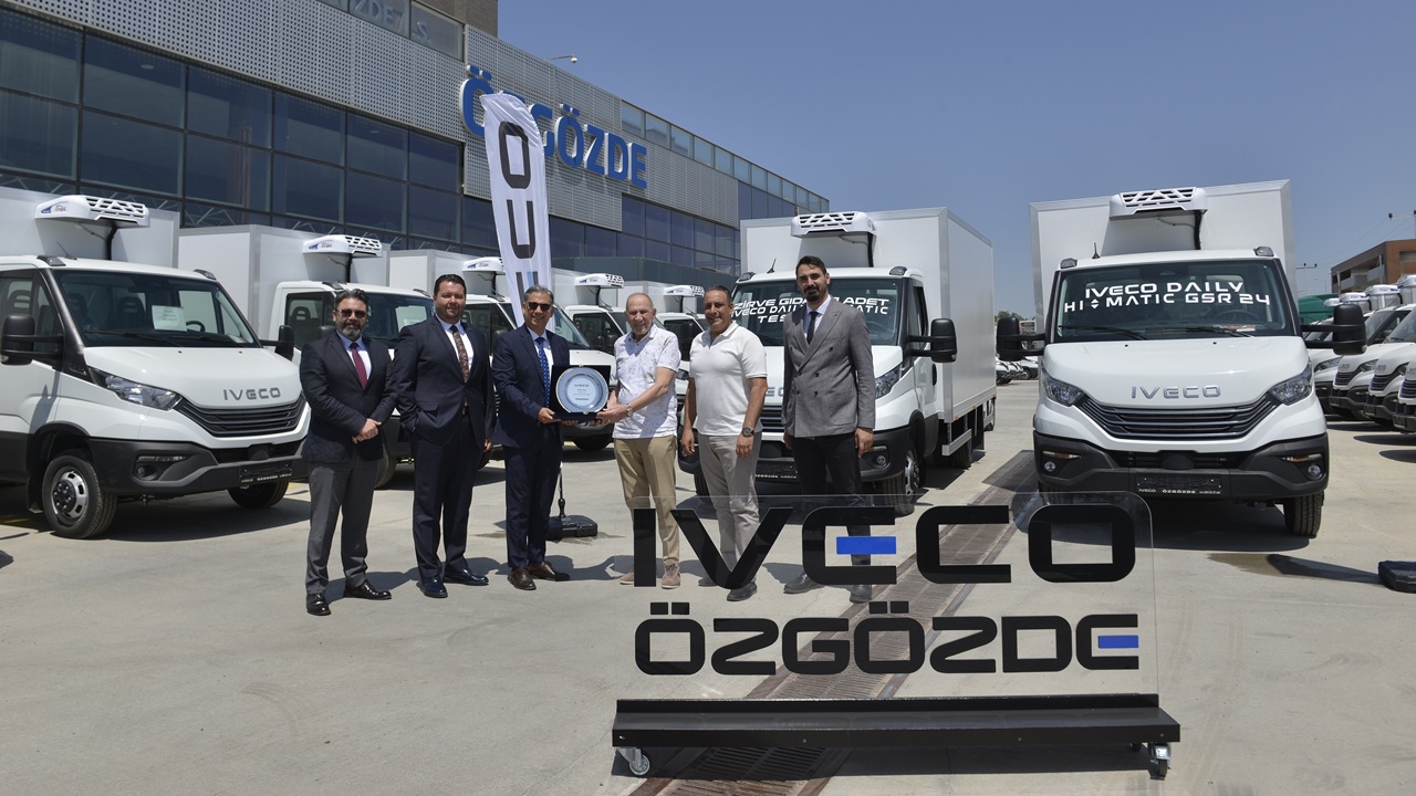 IVECO Yetkili Satıcısı Özgözde Ankara’dan Zirve Gıda’ya 70 adet Daily Kamyonet Teslimatı