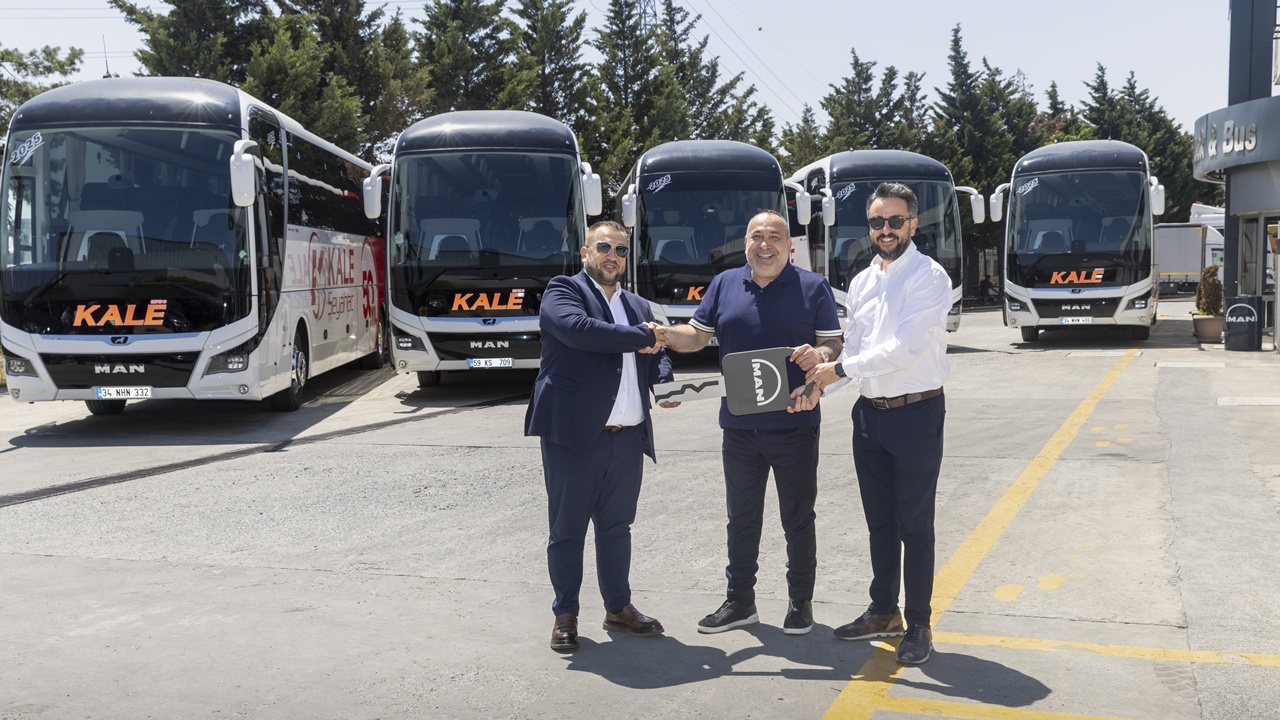 Kale Seyahat, kaliteli bir seyahat deneyimi için ödüllü MAN Lion’s Coach’u tercih etti