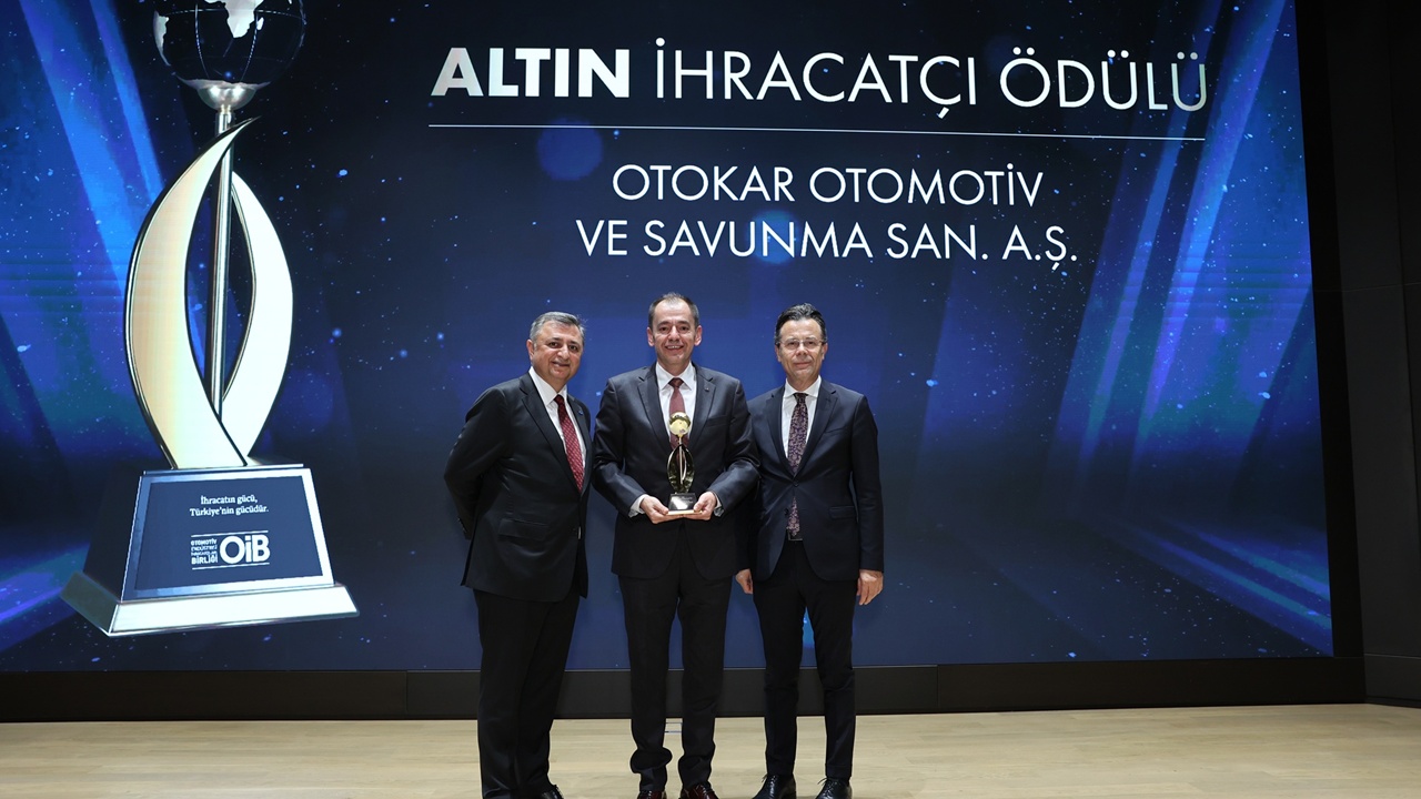 Otokar’a Altın İhracatçı Ödülü  