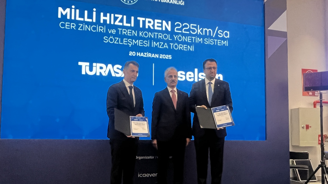 Bakan Uraloğlu: “Demiryolları Türkiye’nin Ekonomik ve Jeopolitik Gücünü Artırıyor”