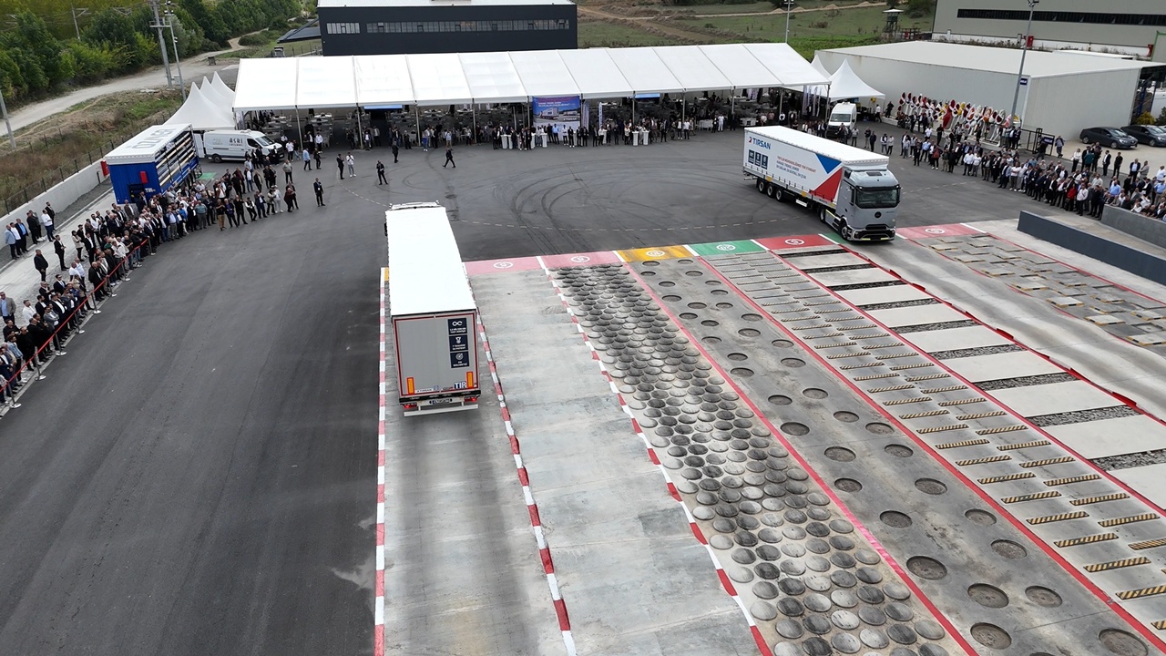 Tırsan treyler mühendisliğinin yeni standartlarını tanıttı