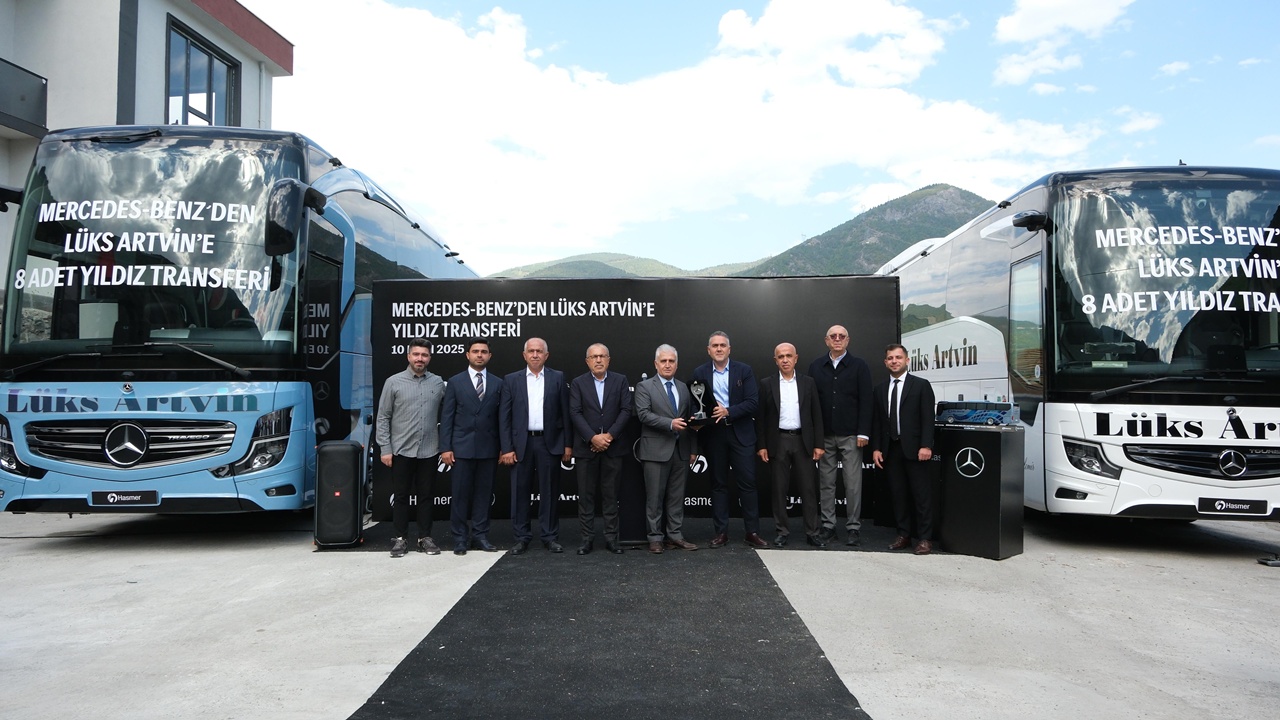 Lüks Artvin Seyahat Filosunu 8 adet Mercedes-Benz otobüs ile genişletti