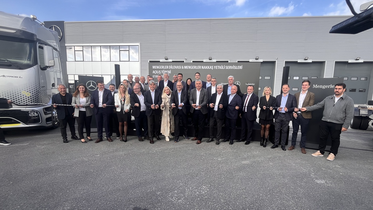 Mercedes-Benz Türk ve Mengerler İstanbul Dilovası ve Nakkaş Servislerini Hizmete açtı
