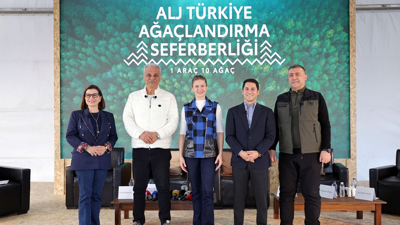 ALJ Türkiye Ağaçlandırma Seferberliği’nin İlk Adımını 310 Bin Fidan ile İzmir’de Attı