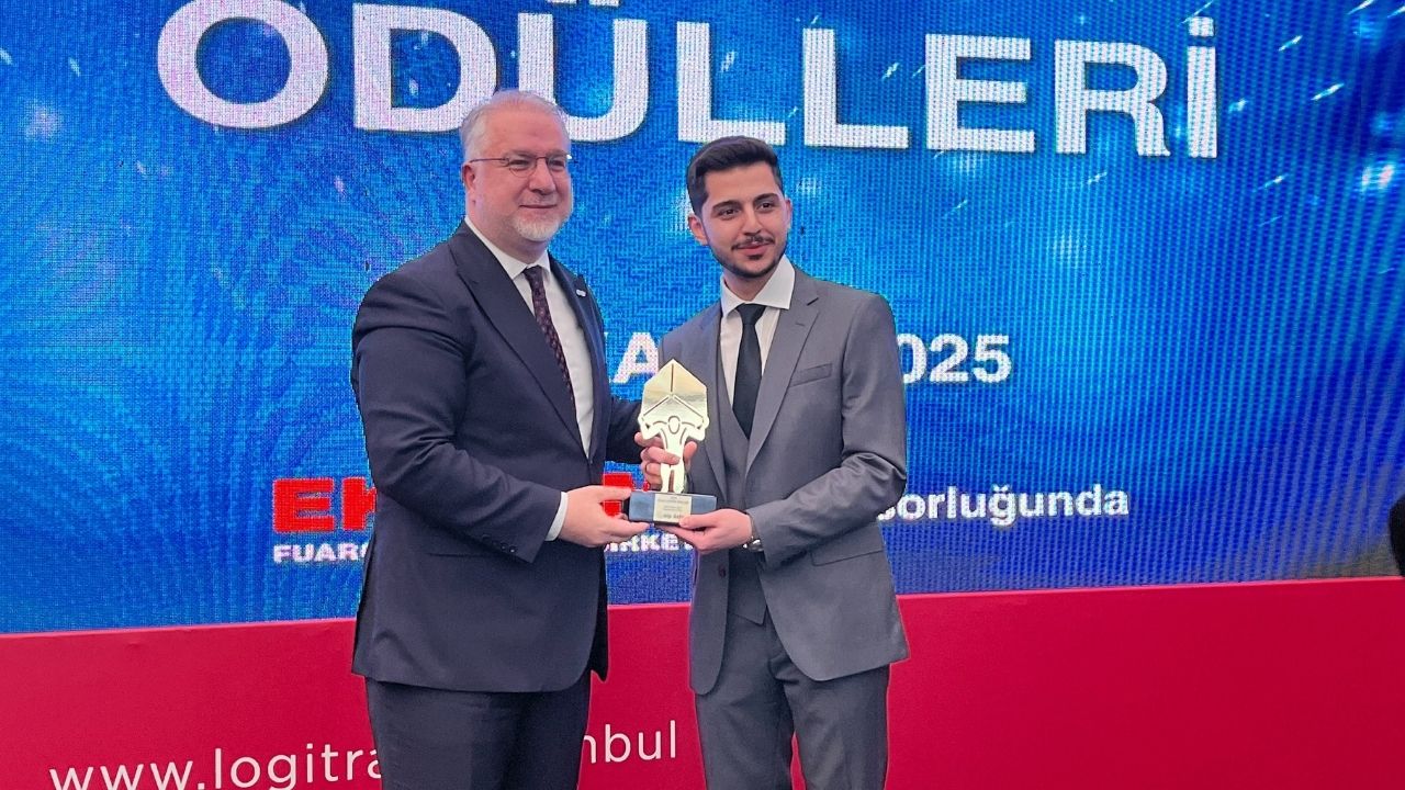 Alp Özler Lojistik “Atlas Lojistik Ödülü”nün Sahibi Oldu