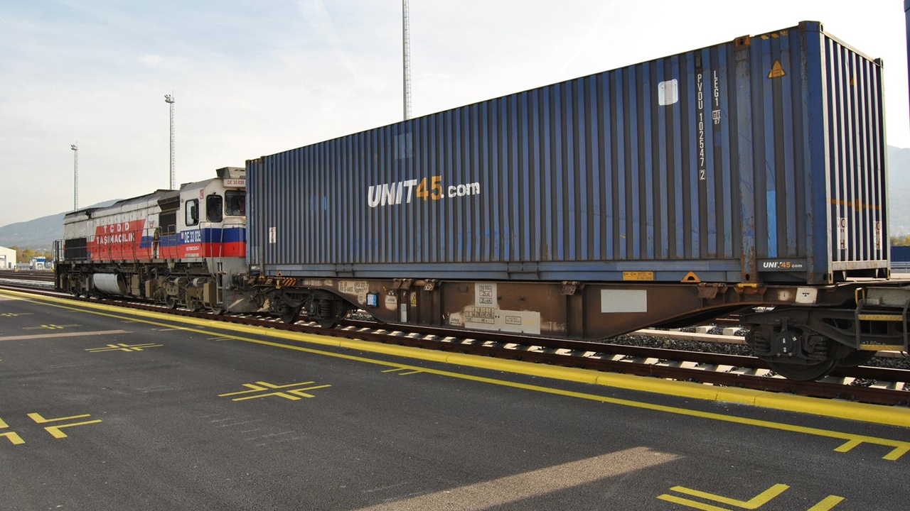 Türkiye’nin İlk Özel Intermodal Terminali Railport’tan İlk Tren Çıkışı Gerçekleşti