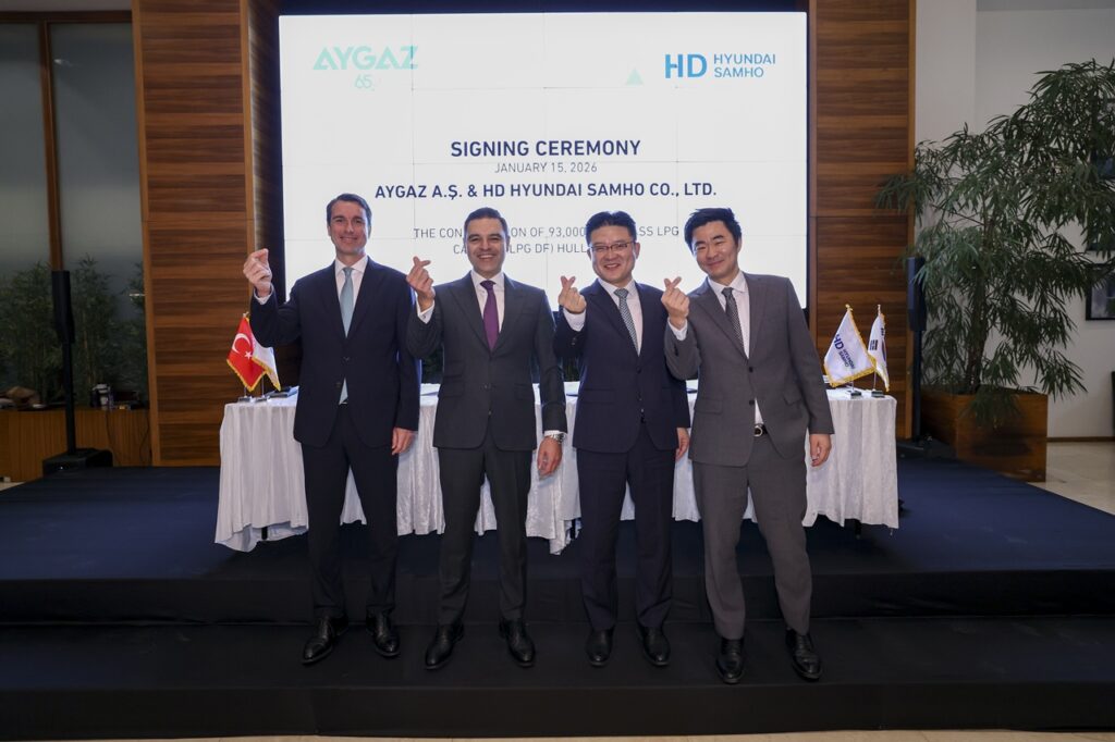 aygaz gemi yatırımı imza töreni foto