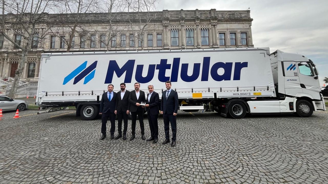 Tırsan’dan Mutlular Transport’a 373 Adetlik Dev Teslimat