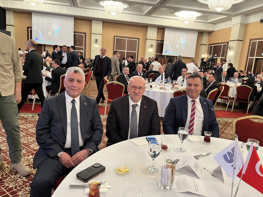 yusuf adıgüzel bakan ömer bolat und iftar yemeği