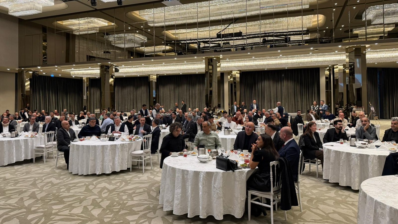 ÇETAŞ Otomotiv, Ford Trucks Müşterileri ile İftar Sofrasında Buluştu