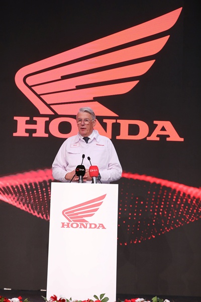 honda motor europe başkanı hans de jaeg