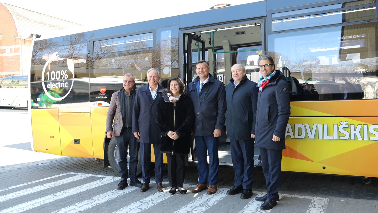 TEMSA’dan Litvanya’ya 15 elektrikli araç teslimatı