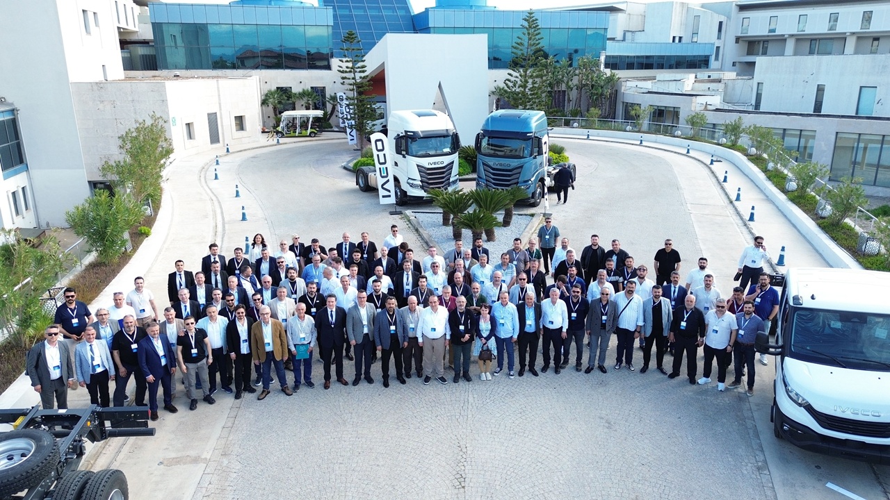 IVECO, Türkiye’nin Dört Bir Yanından Gelen Üst Yapıcılarla Antalya’da Buluştu