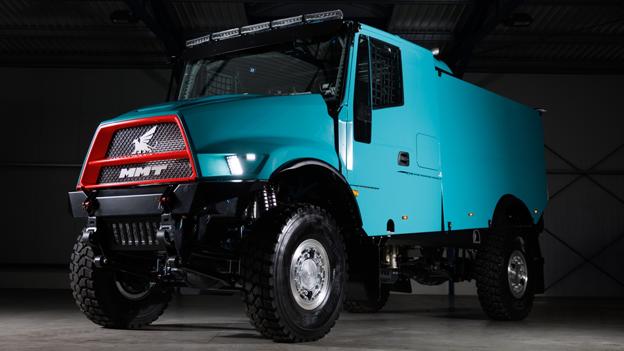 Prometeon lastikleri, Dakar şampiyonu Martin Macík’in yeni ralli kamyonu MMT EVO5’e güç veriyor