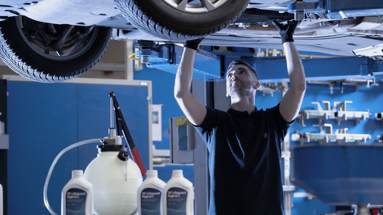 ZF Aftermarket, “Bakım – Onarım – Değiştirme” Stratejisiyle Araçlarda Çalışma Süresini En Üst Seviyeye Çıkarıyor