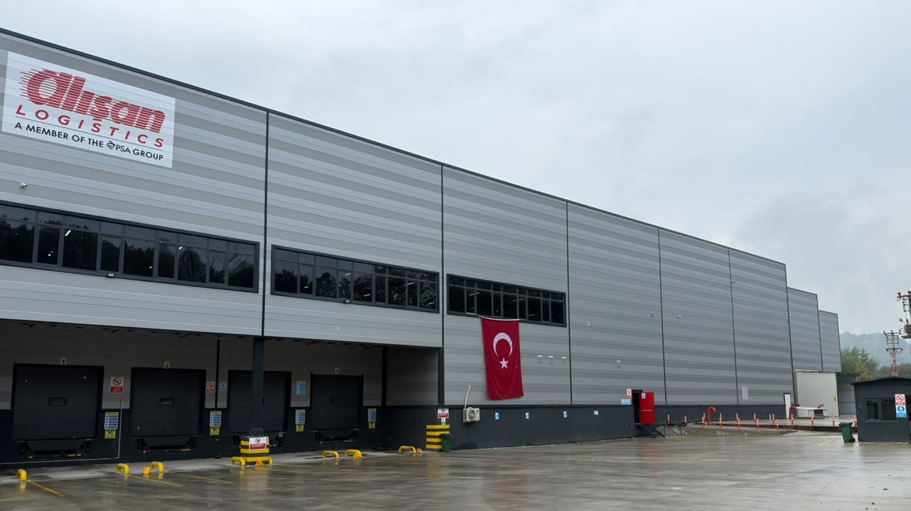 Alışan Lojistik Türkiye’nin İlk Lisanslı Lityum-İyon Pil Depolama Tesisini Açtı
