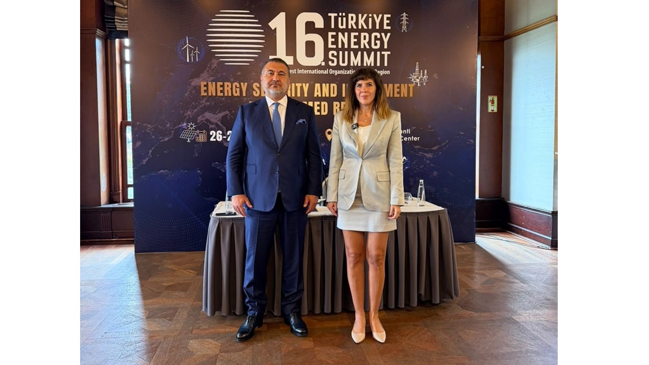 Bakan Bayraktar ve Akdeniz’in enerji düzenleyicileri 16. Türkiye Enerji Zirvesi’nde buluşacak.