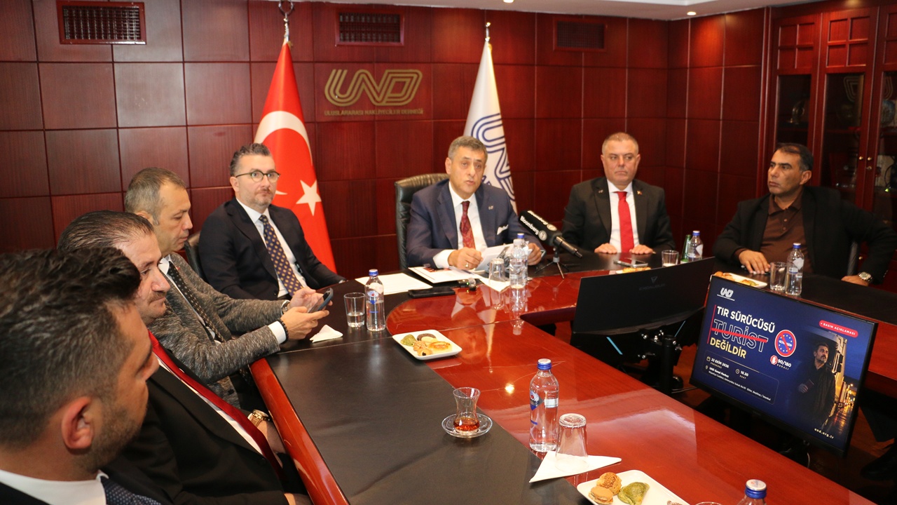 UND Başkanı Şerafettin Aras: “TIR Sürücüsünün Yolunu Açın, Ticaretin Önünü Açın”